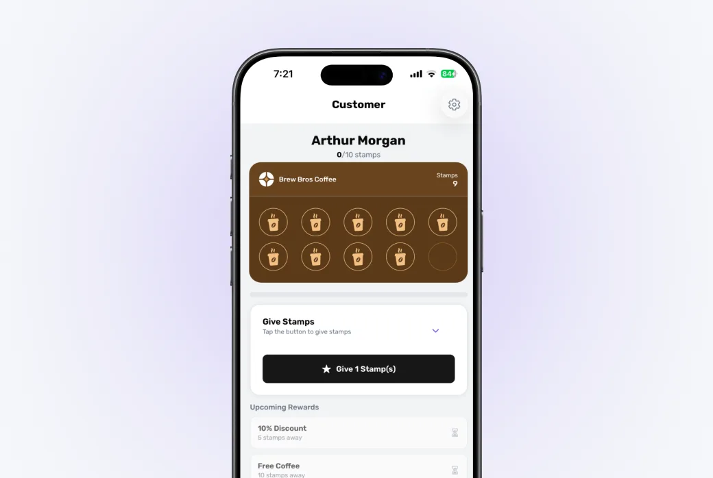 Screenshot of the customer screen after scanning: current stamp count, last visit date, and the stamp quantity picker with the confirm button.